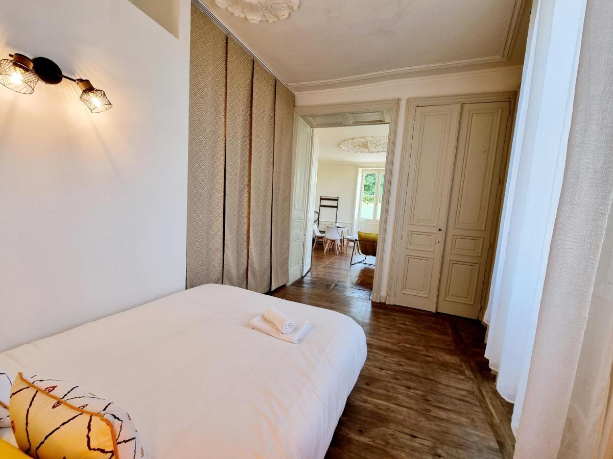 Superbe T2 Lumineux Avec Fibre Apartment Angouleme Exterior photo